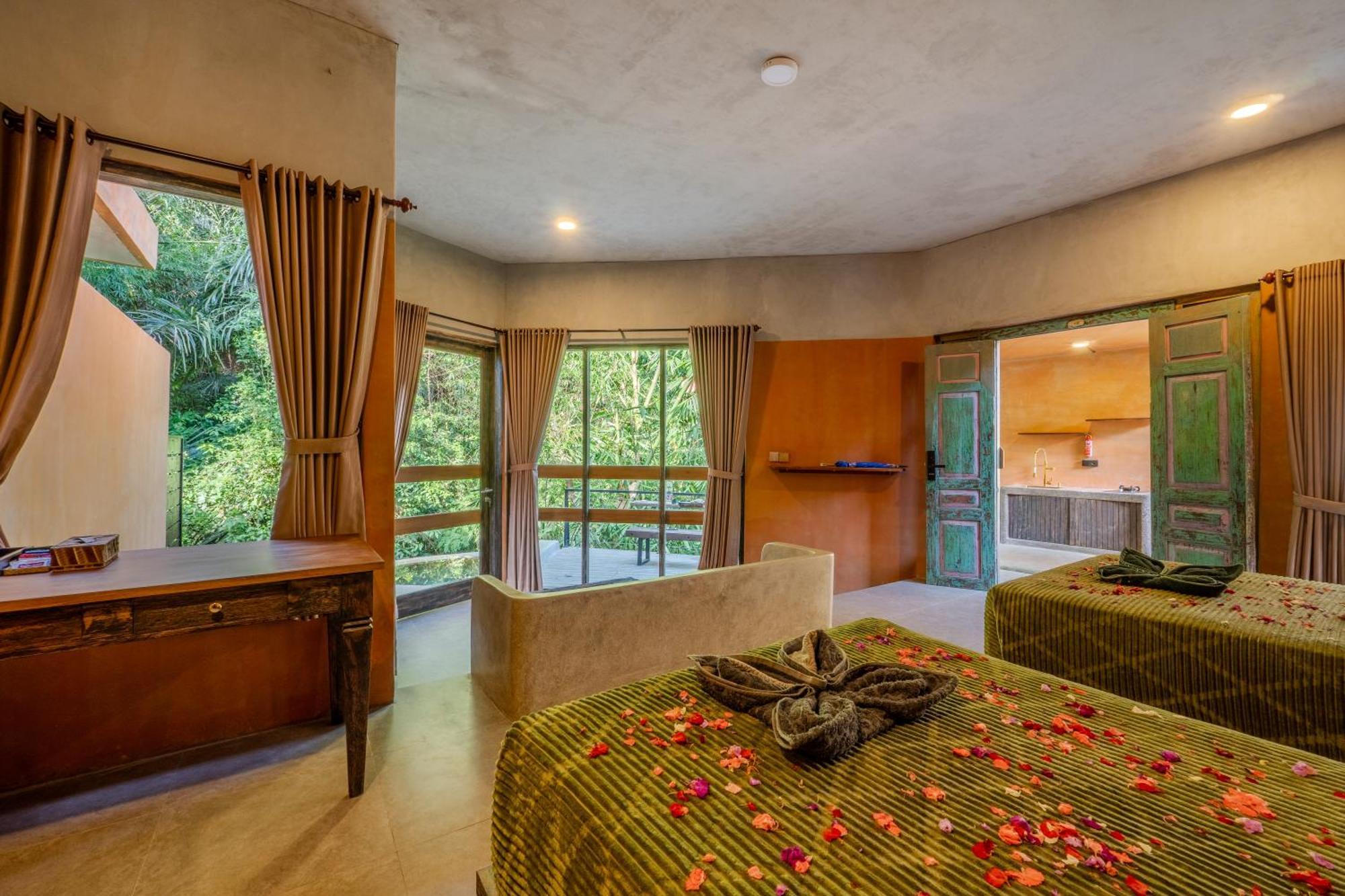 Sun Sang Eco Retreats Hotell Selemadeg Exteriör bild