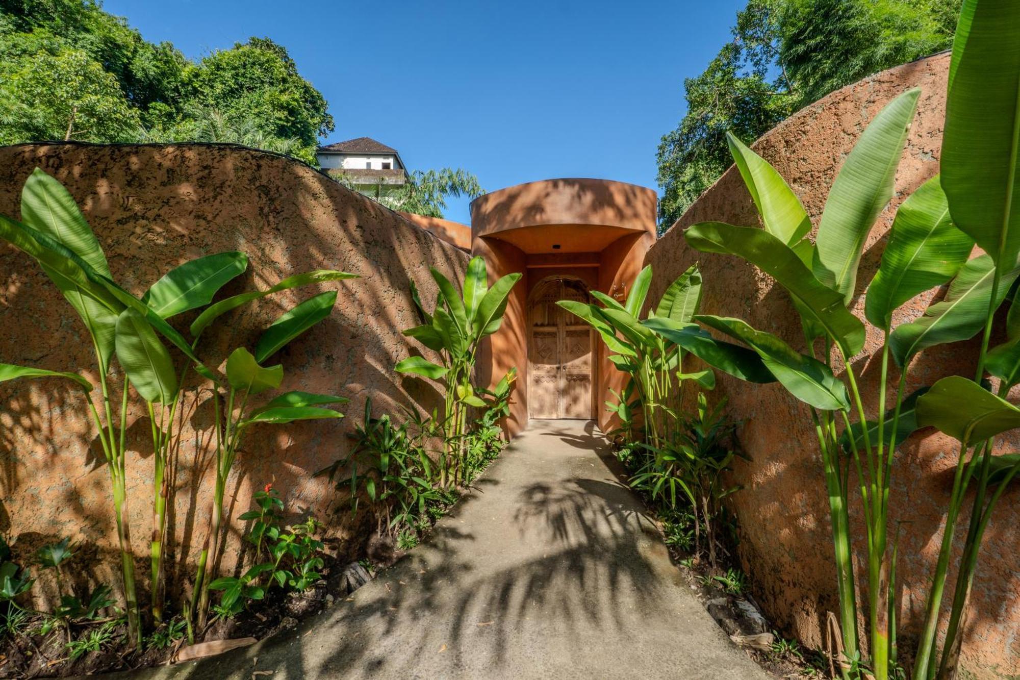Sun Sang Eco Retreats Hotell Selemadeg Exteriör bild